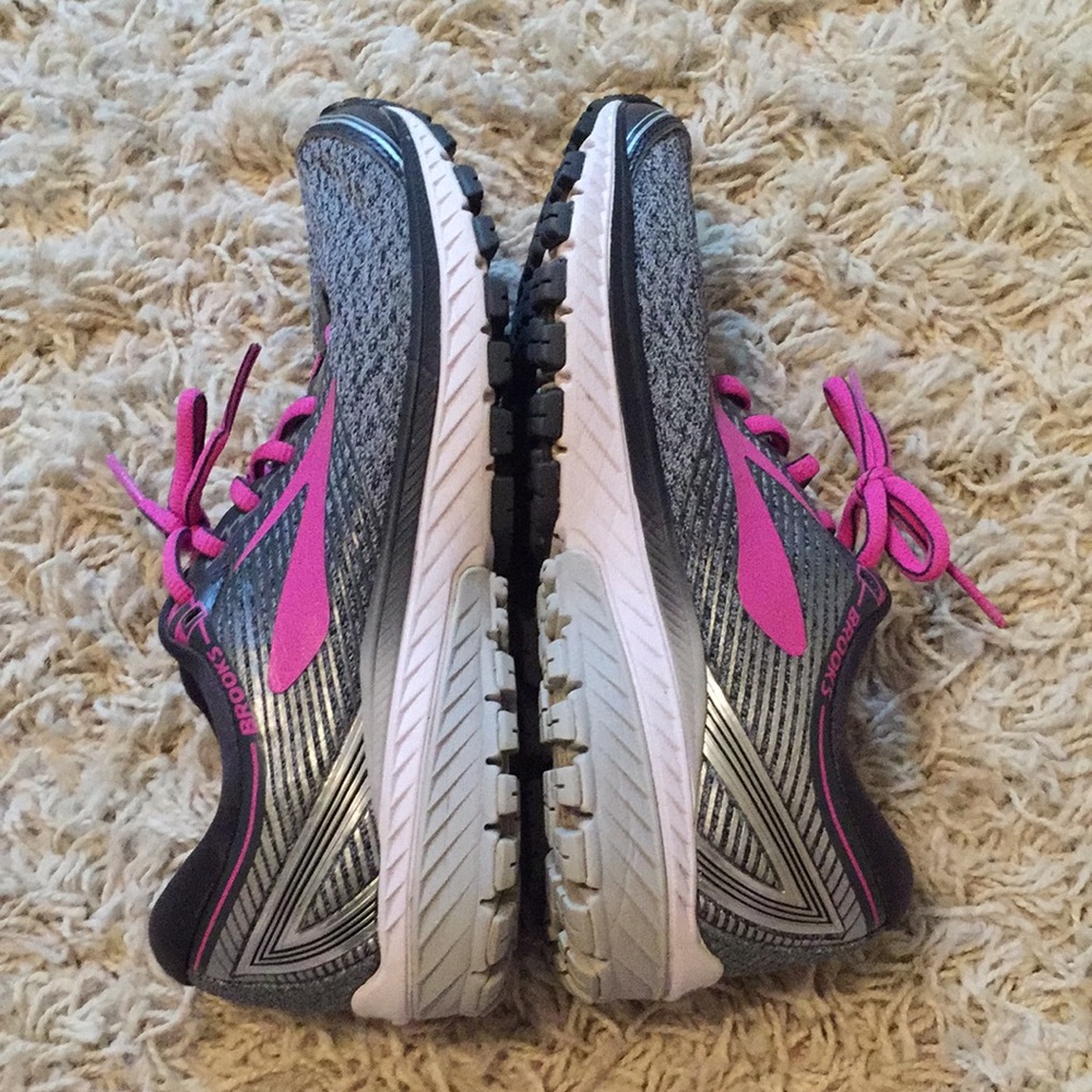 Brooks Ghost 10 - image 3